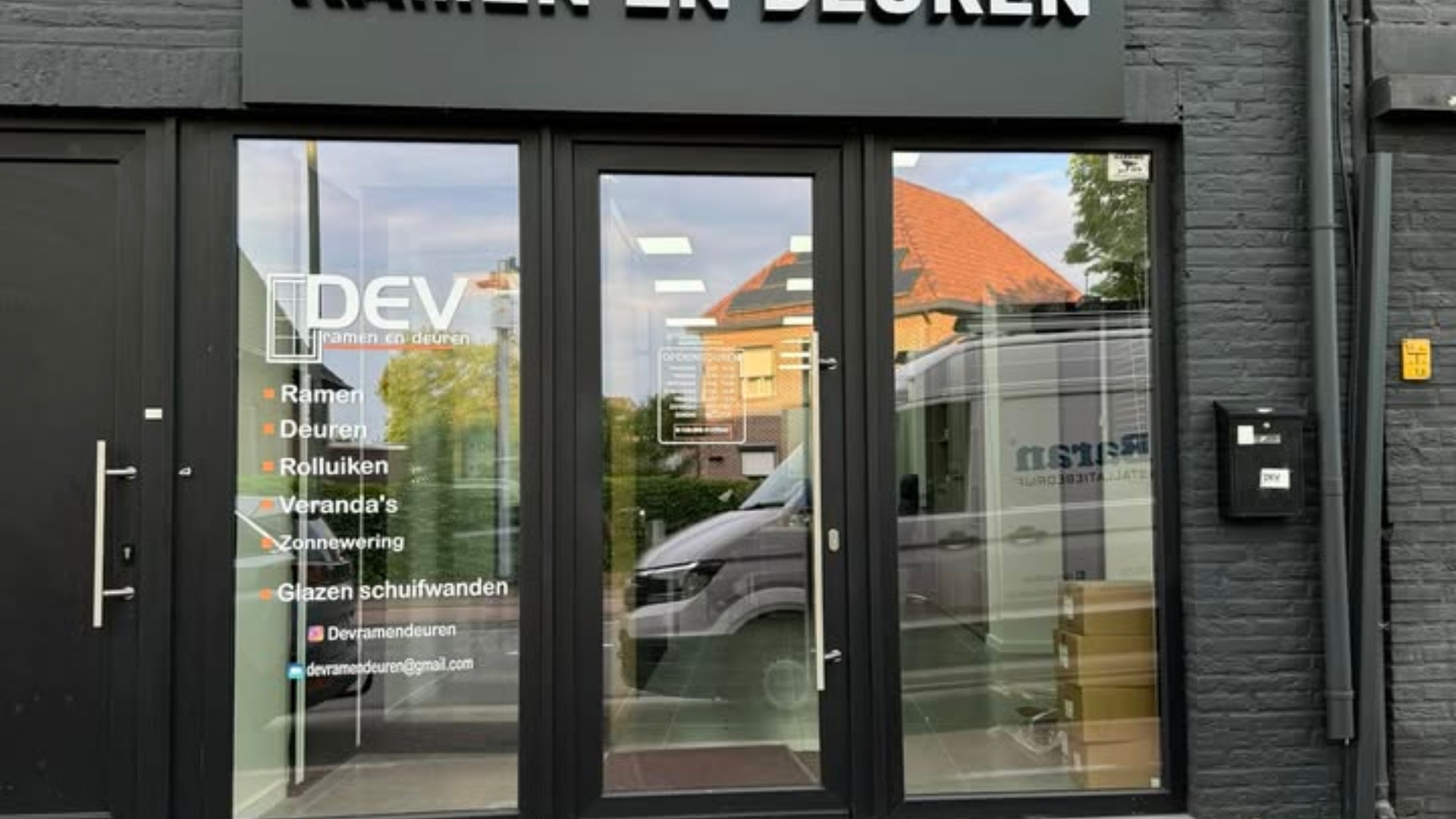 DEV Ramen & Deuren cover