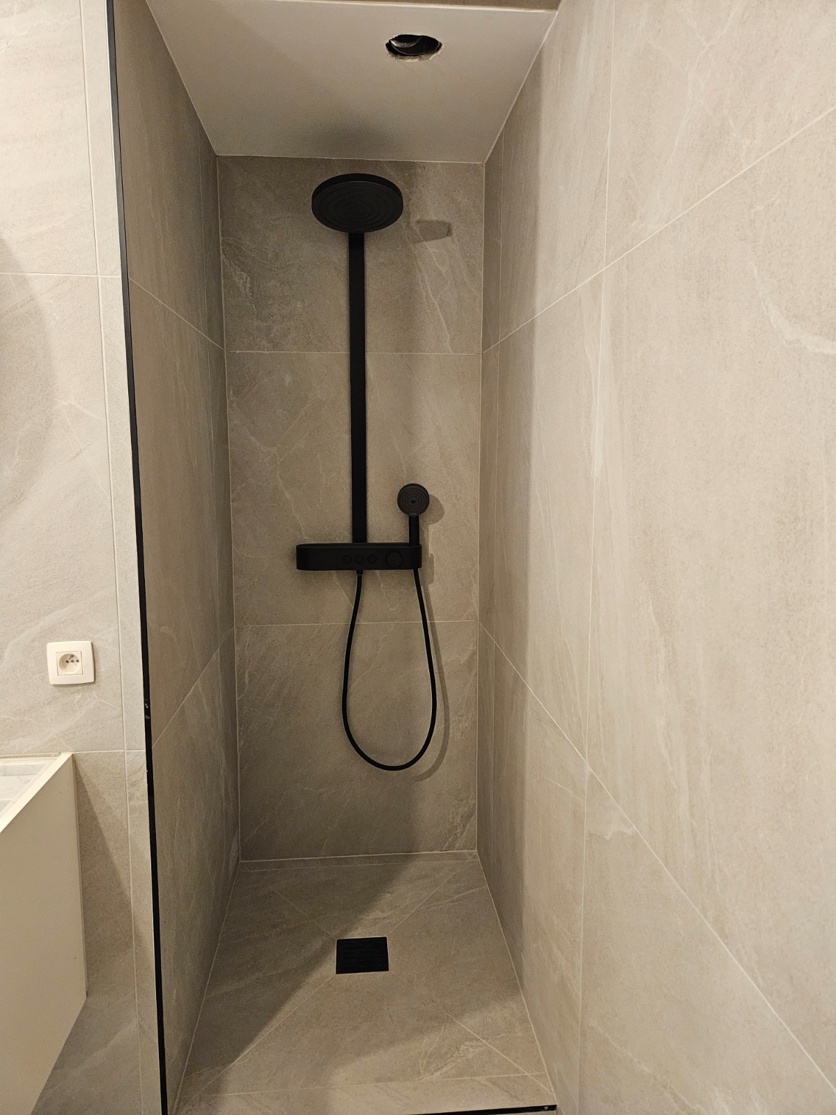Renovatie voltooid project afbeelding 4 van 10 door Melo renovations