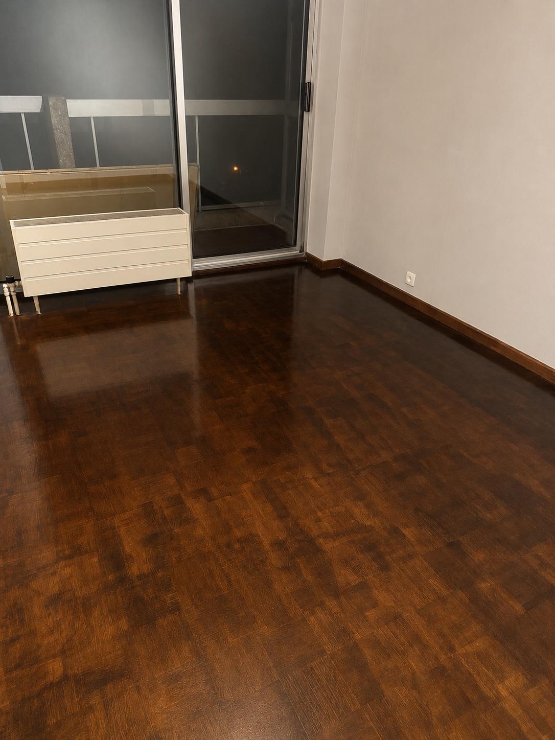 Badkamerrenovatie & parketrenovatie – foto 2 van 2